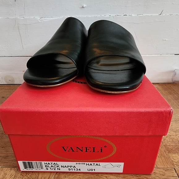 Vaneli, 9.5 narrow, black - Picture 1 of 2